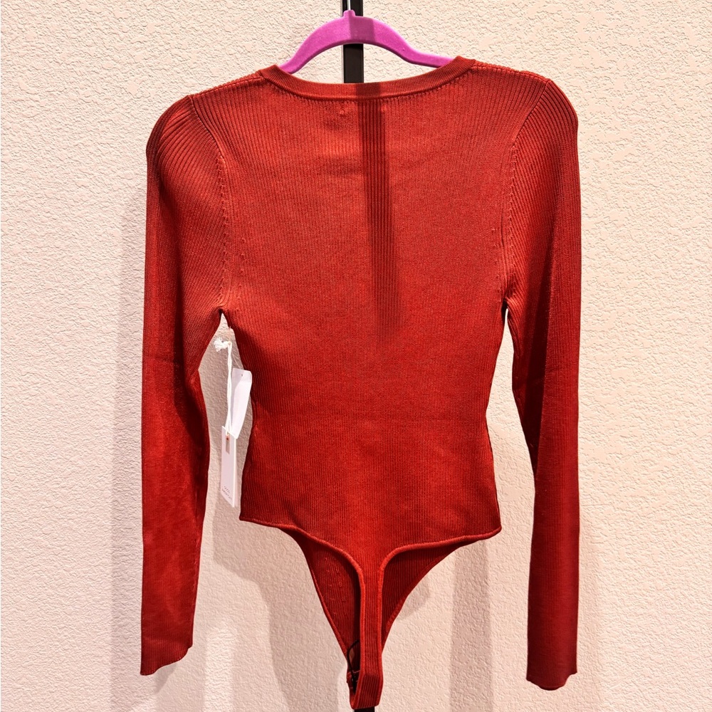 NWT Good American Rust Button-Front Bodysuit NWT - image 10